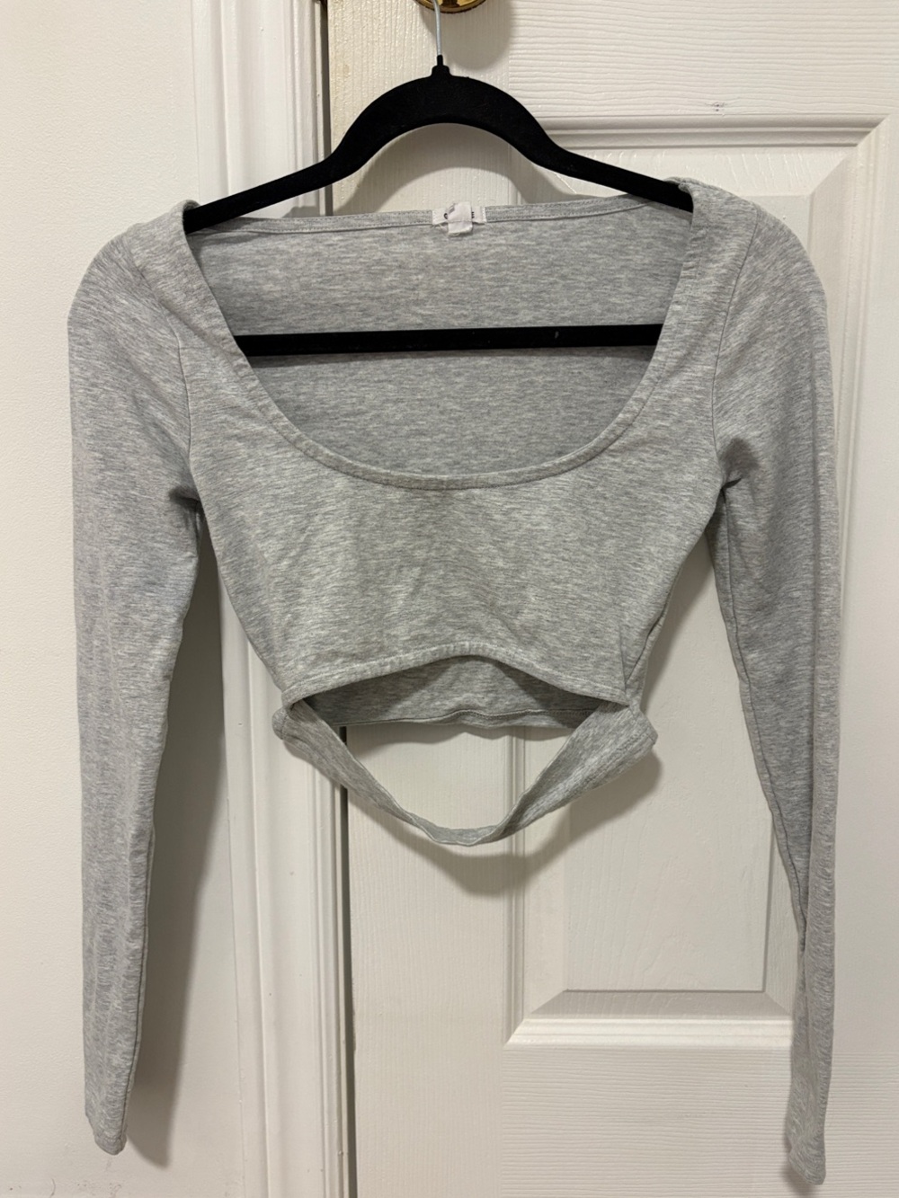 Garage Gray Long-Sleeve Cropped Top